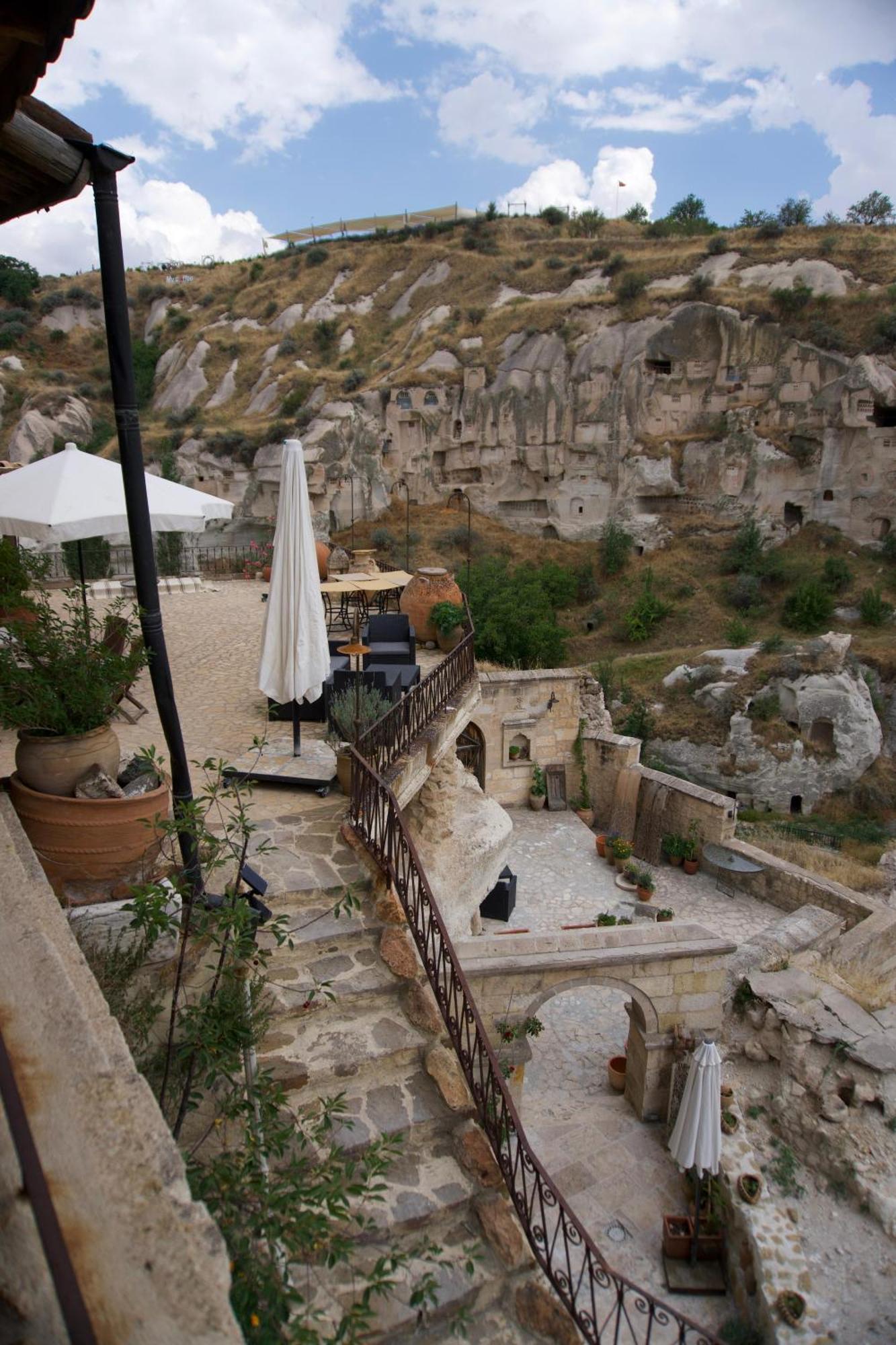 Potamia Cave Suites Ortahisar Exterior photo